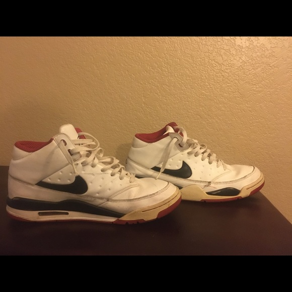 Nike Flight Size 11 - Picture 4 of 4